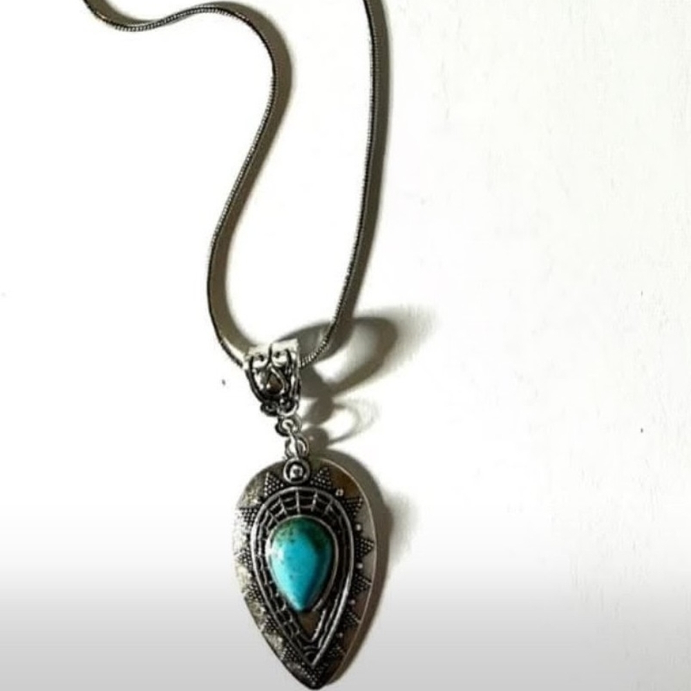 Silver Metal and Turquoise Color  Pendant Necklace